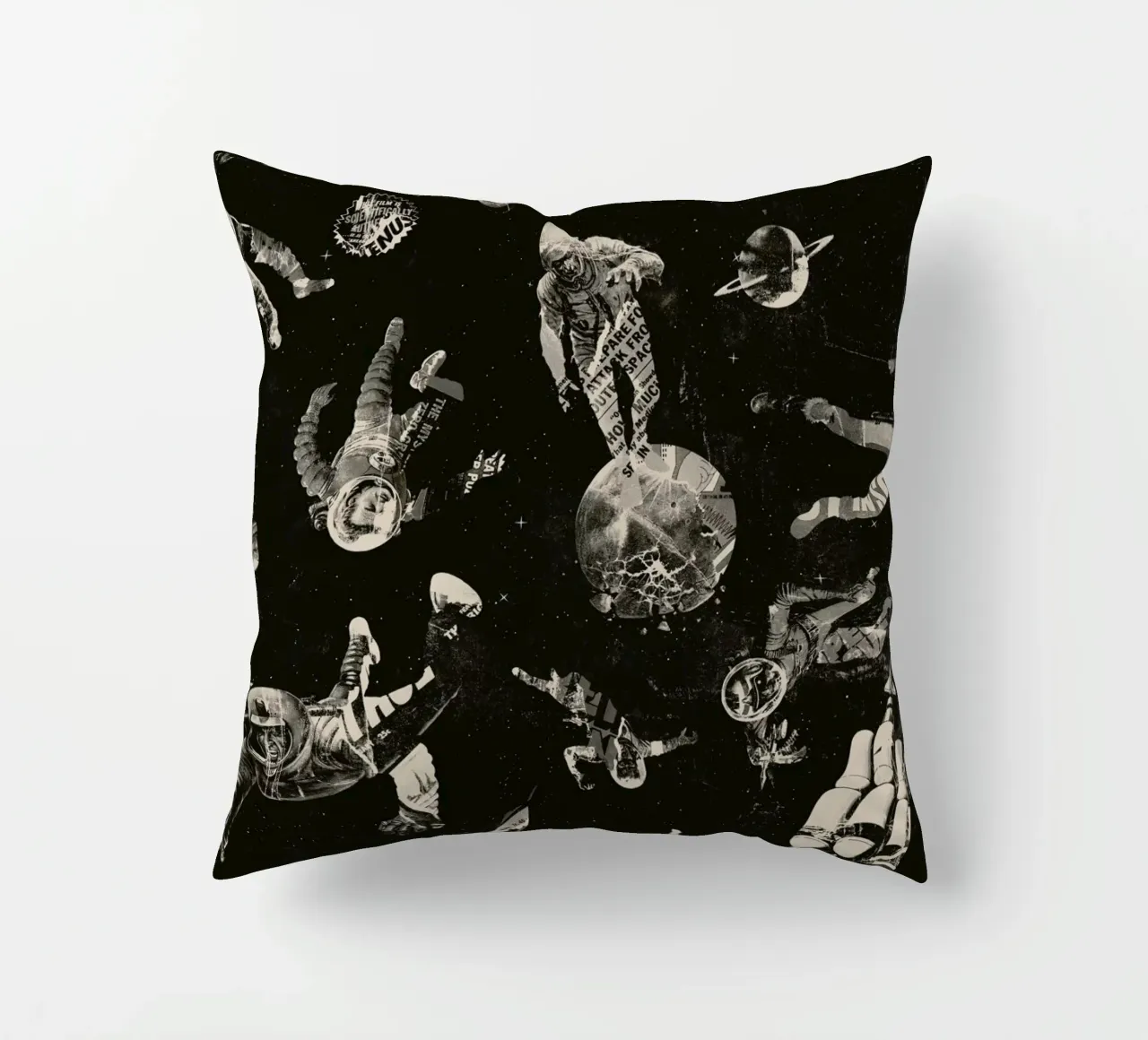 Infinity Space Print cuscino da Matheus Lopes Castro
