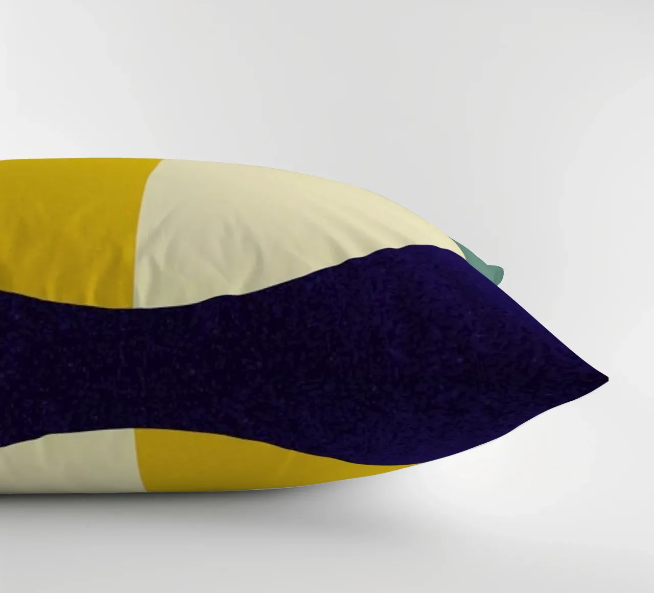 Light and Dark cuscino da daylight design studio