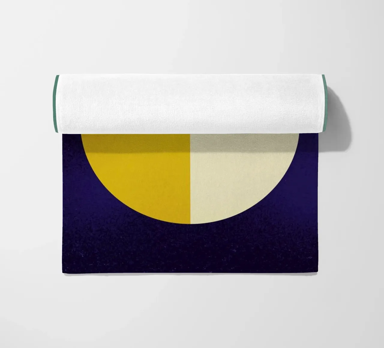 Light and Dark strandhanddoek van daylight design studio
