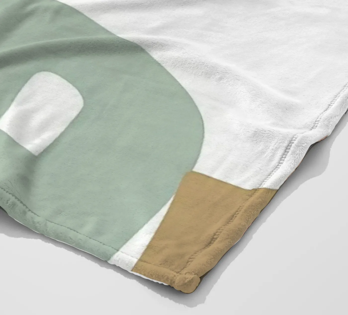 Liest Fleecedecke von Aiden Garcia