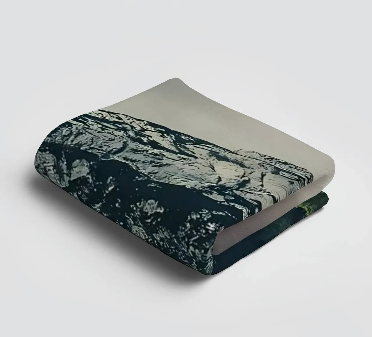 Dramatic Mountain towel by Matthew Katz