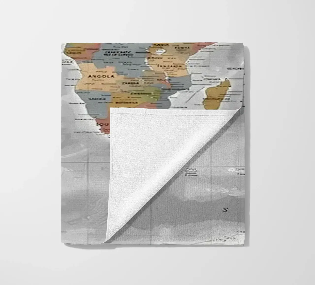 Wereldkaart strandhanddoek van Aiden Garcia