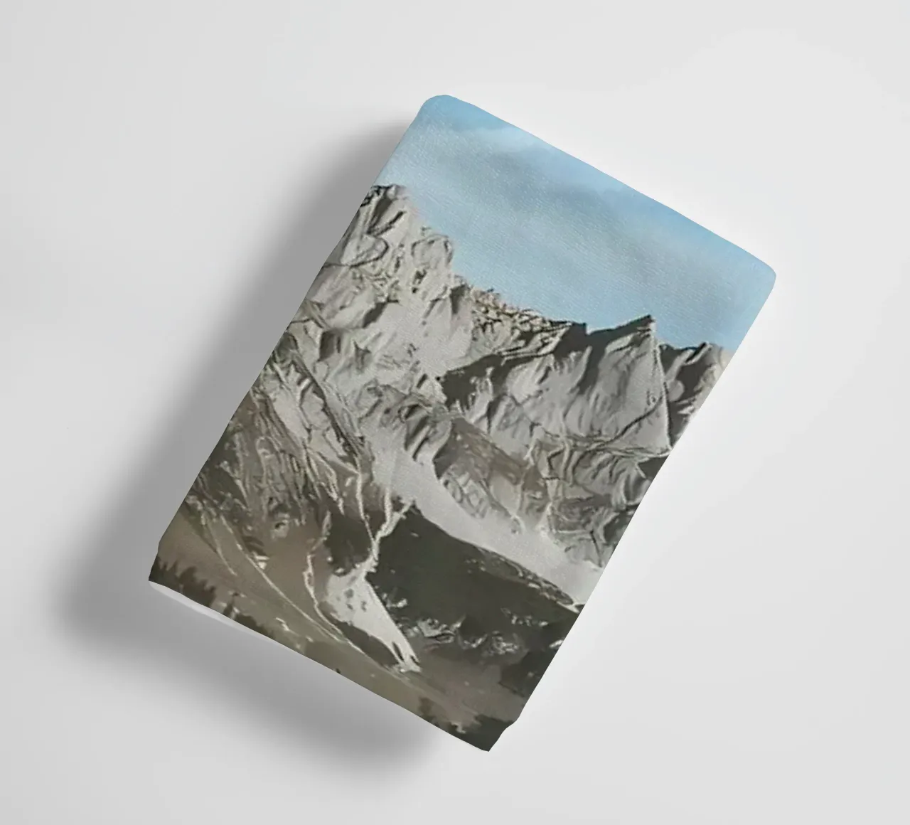 CLICK MOUNTAIN VIEW towel by Matthew Katz