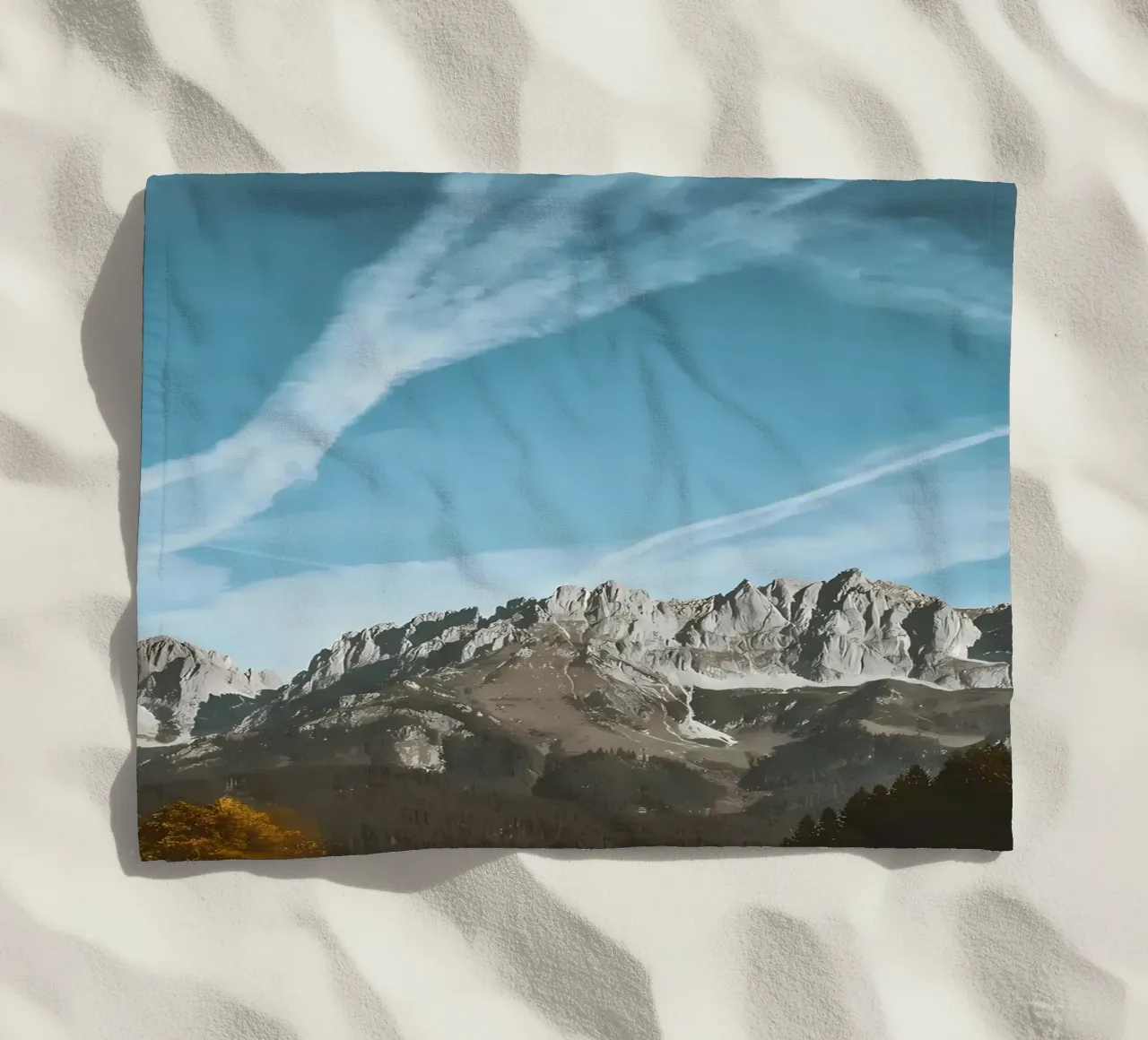 CLICK MOUNTAIN VIEW beach towel by Matthew Katz