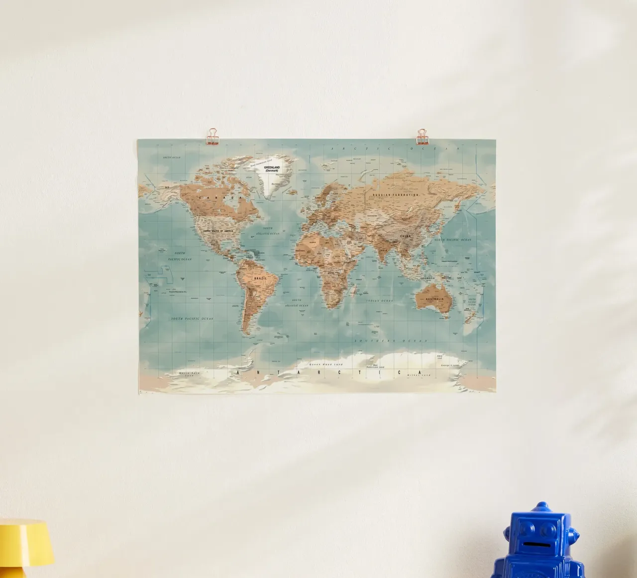 Mappa del mondo poster con telaio in alluminio da Aiden Garcia