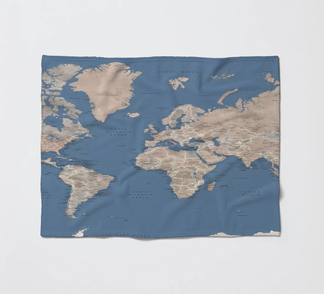 Nadeen mappa del mondo w città coperta in pile da Aiden Garcia