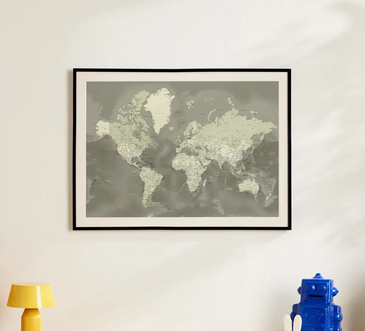 Mappa mondiale dettagliata di Faolan poster con telaio in legno da Aiden Garcia