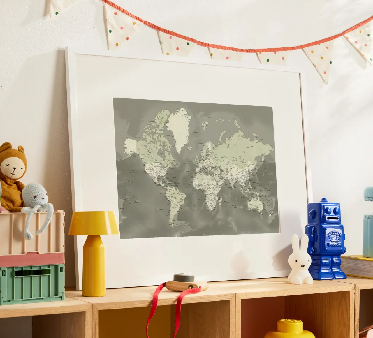Mappa mondiale dettagliata di Faolan poster con telaio in legno da Aiden Garcia