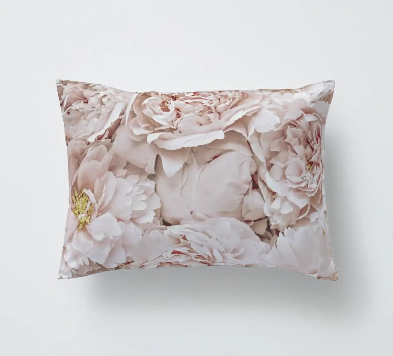 Fiori Peony Blush cuscino da Monika Strigel