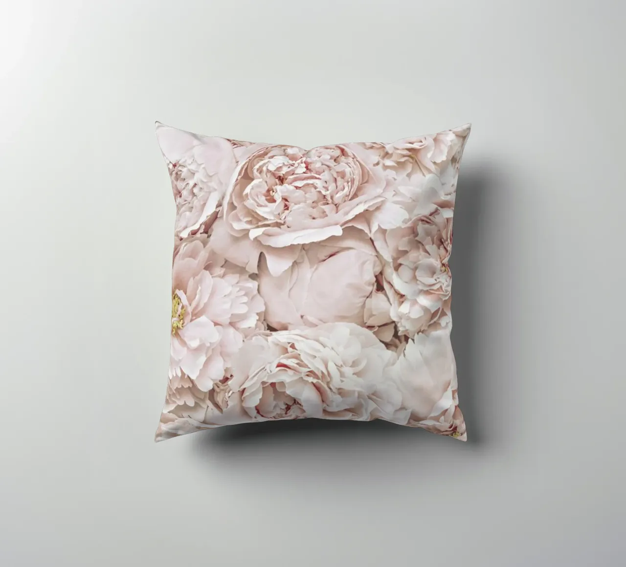 Fiori Peony Blush cuscino da Monika Strigel