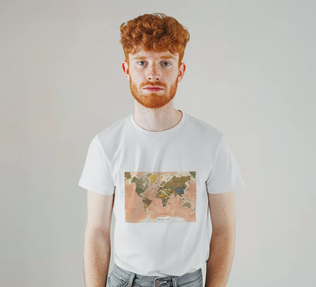 Mappa del mondo t-shirt da Aiden Garcia