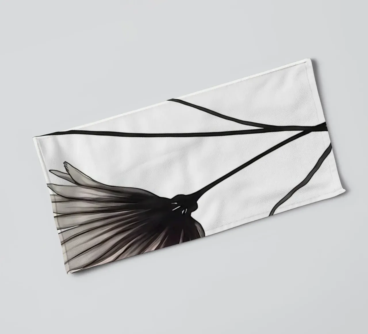 Illustrazione di fiori in bianco e nero asciugamano da bagno da Nicholas Campbell