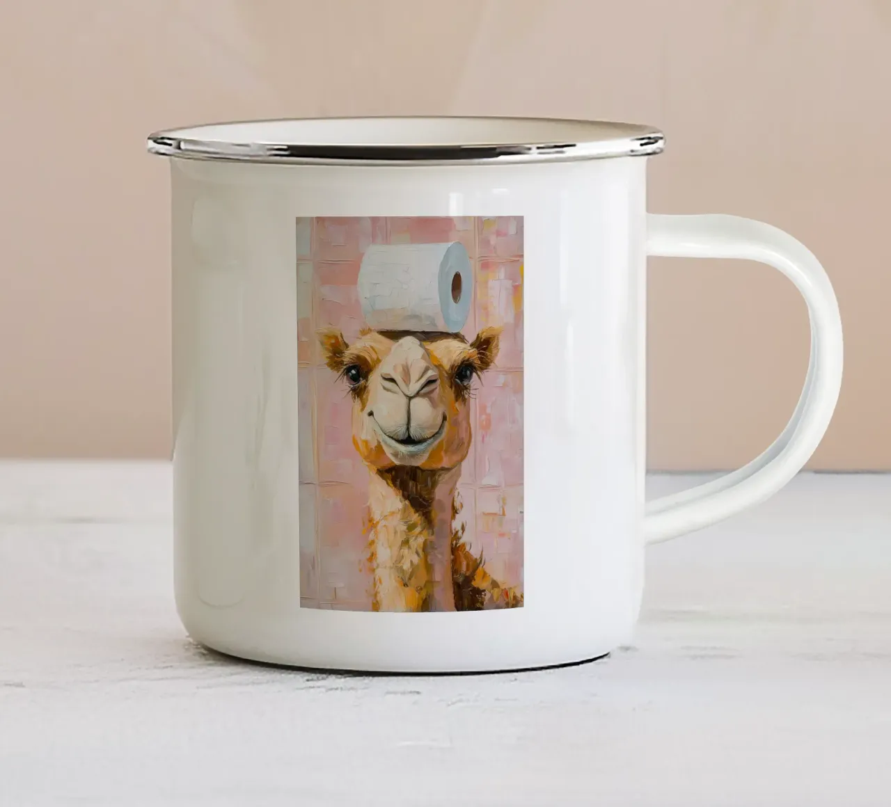 Cammello con carta igienica tazza in smalto da Adrian Patel