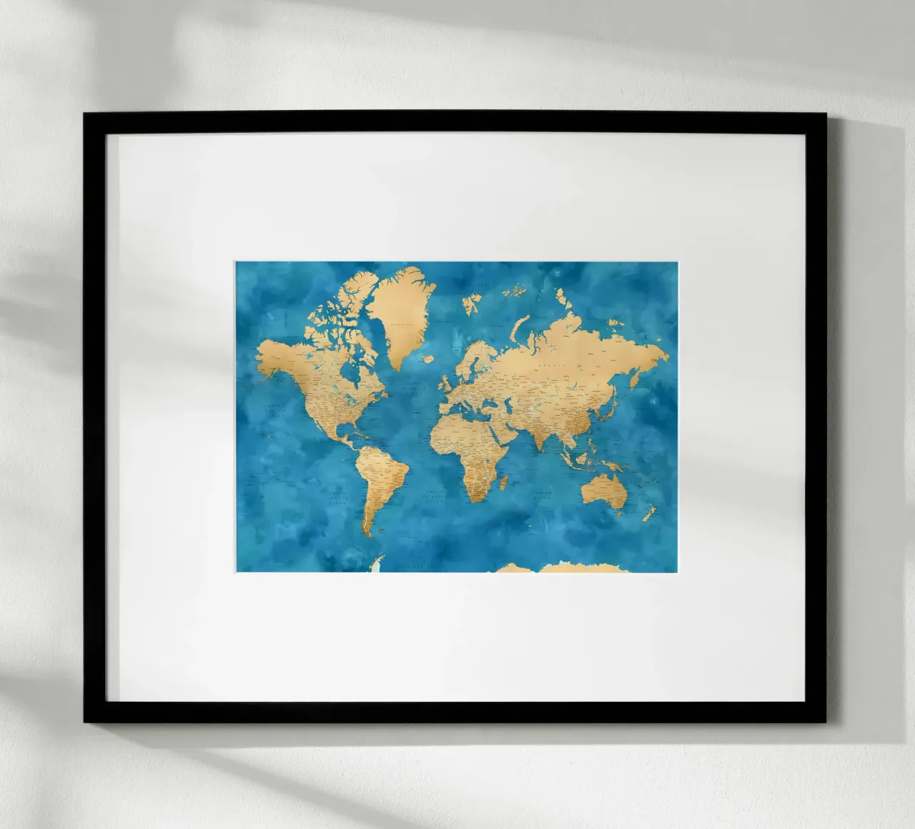 Mappa del mondo dettagliata Ernestt poster con telaio in alluminio da Aiden Garcia