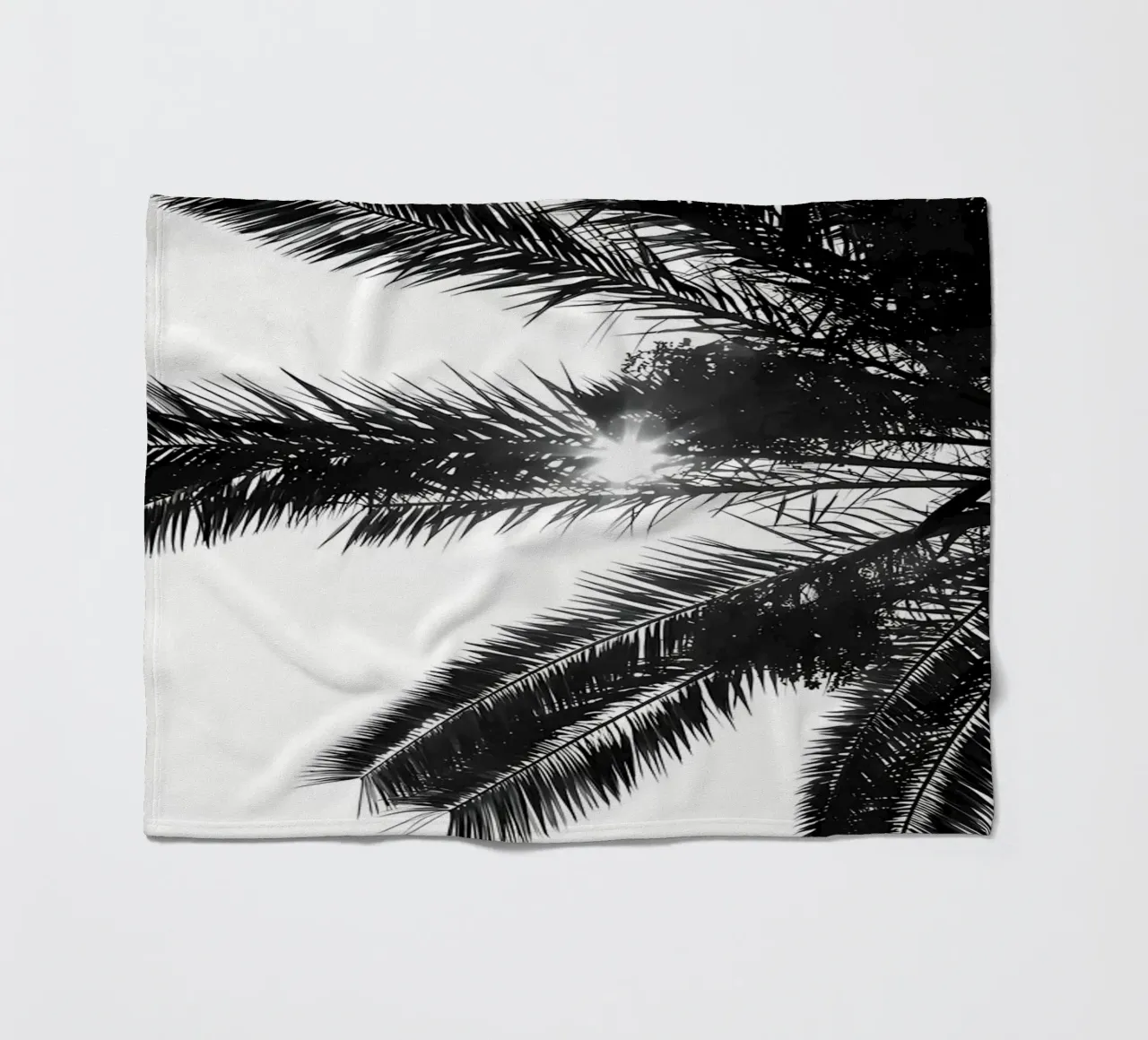 luce filtrata coperta in pile da Matthew Katz