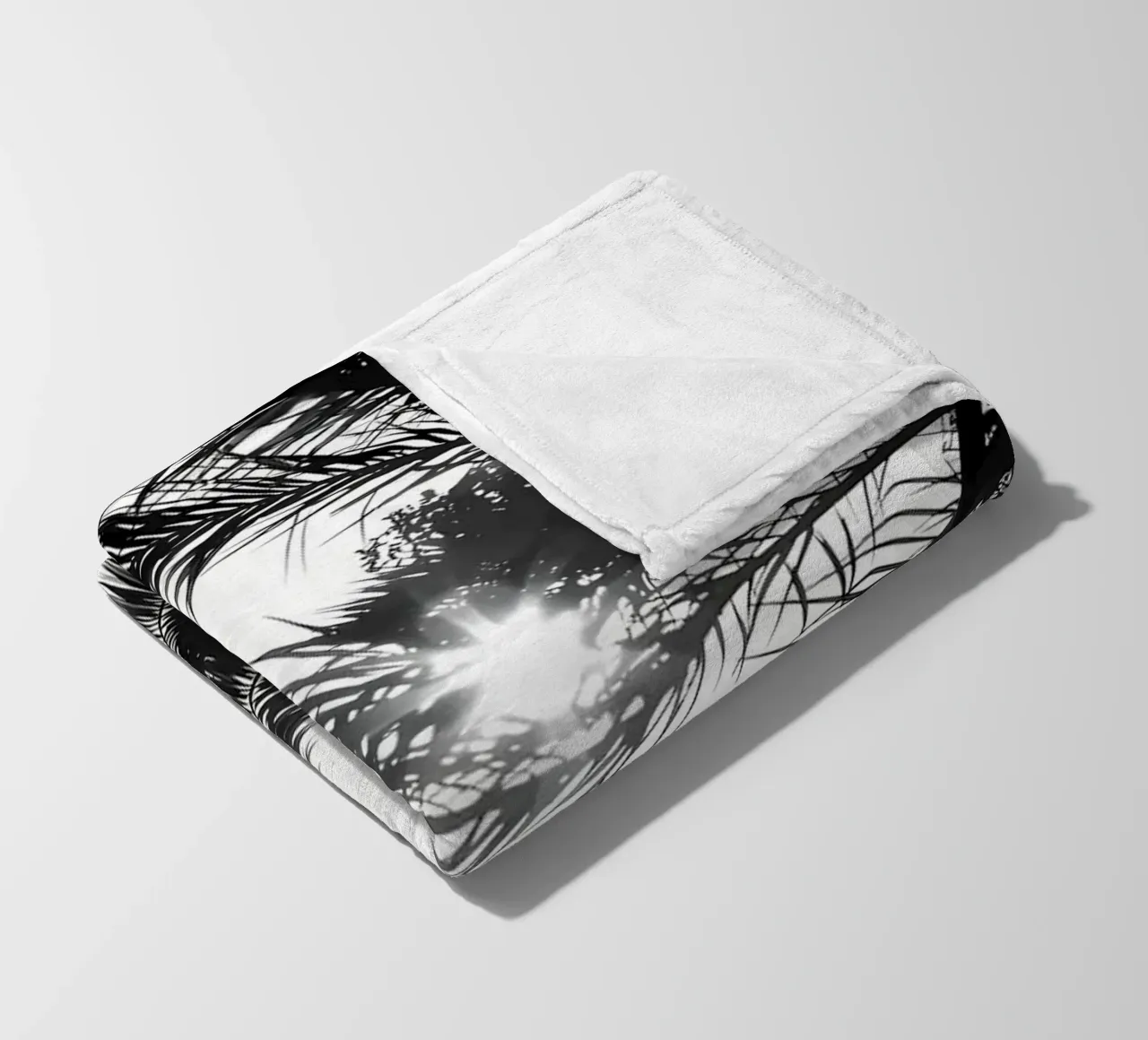 luce filtrata coperta in pile da Matthew Katz