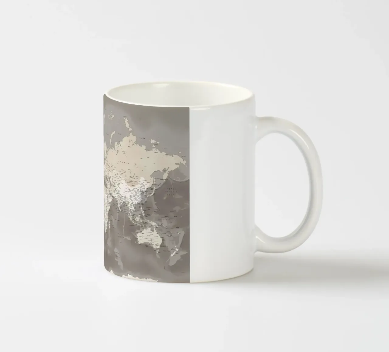 Mappa del mondo dettagliata di Davey tazza in ceramica da Aiden Garcia