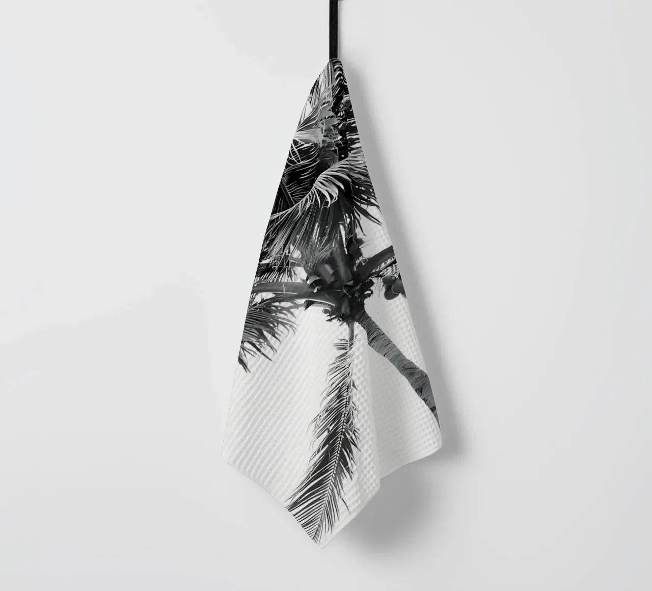 Tropical Beach Palm 2 Geschirrtuch von Matthew Katz