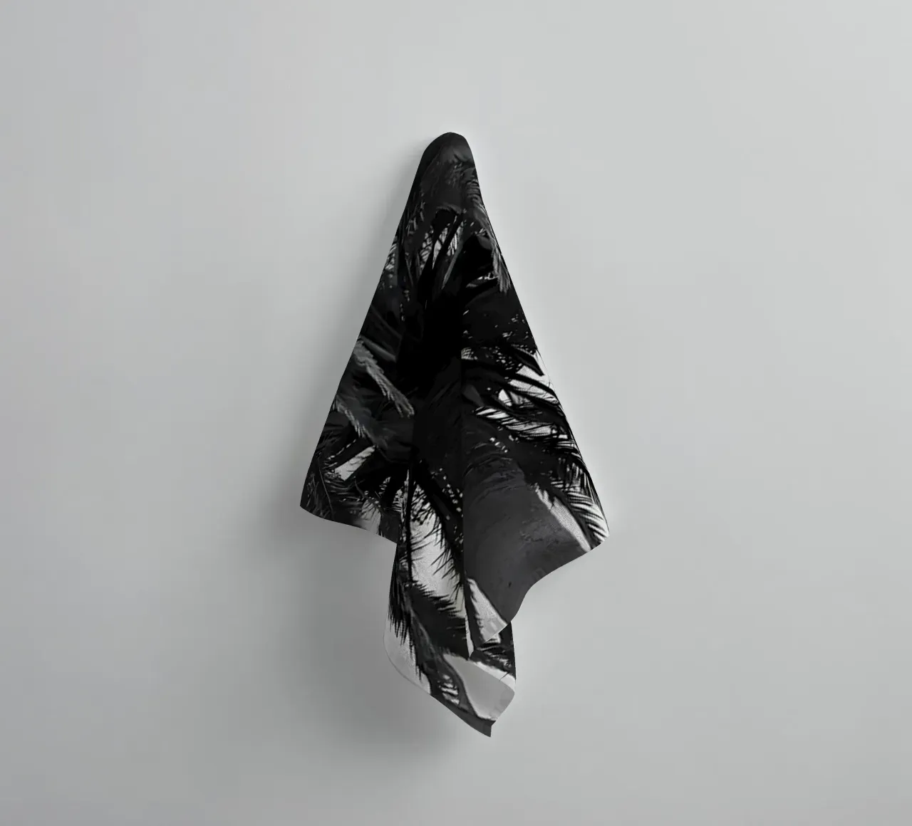 Palm Tree Beach Traum 7 Handtuch von Matthew Katz