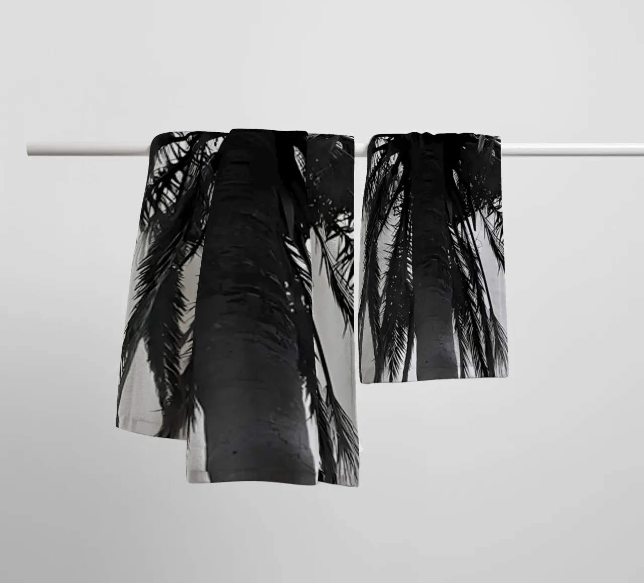 Palm Tree Beach Traum 7 Handtuch von Matthew Katz