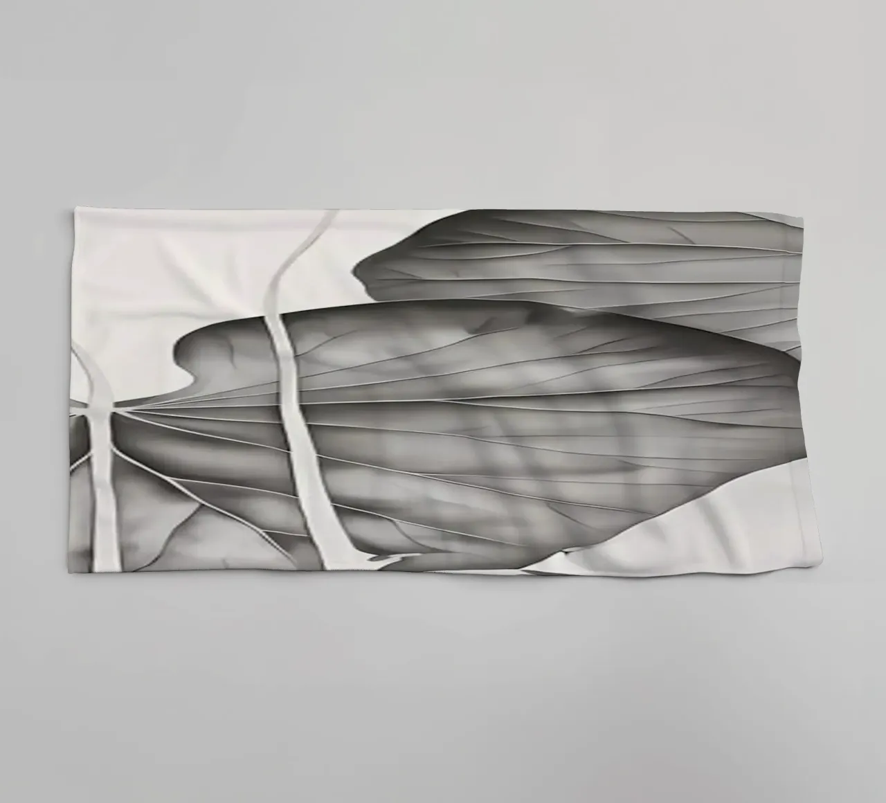 Foglie in bianco e nero asciugamano da bagno da Nicholas Campbell