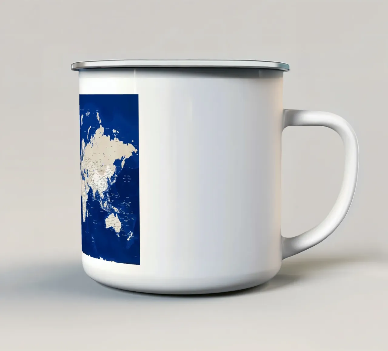 Mappa del mondo dettagliata Kameryn tazza in smalto da Aiden Garcia