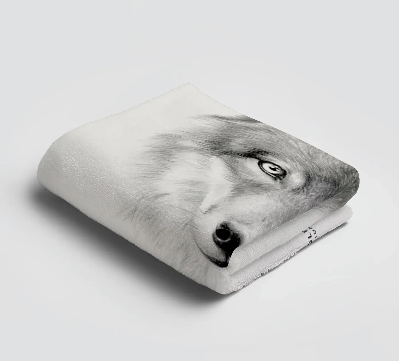 Wolf towel by Flora & Fauna