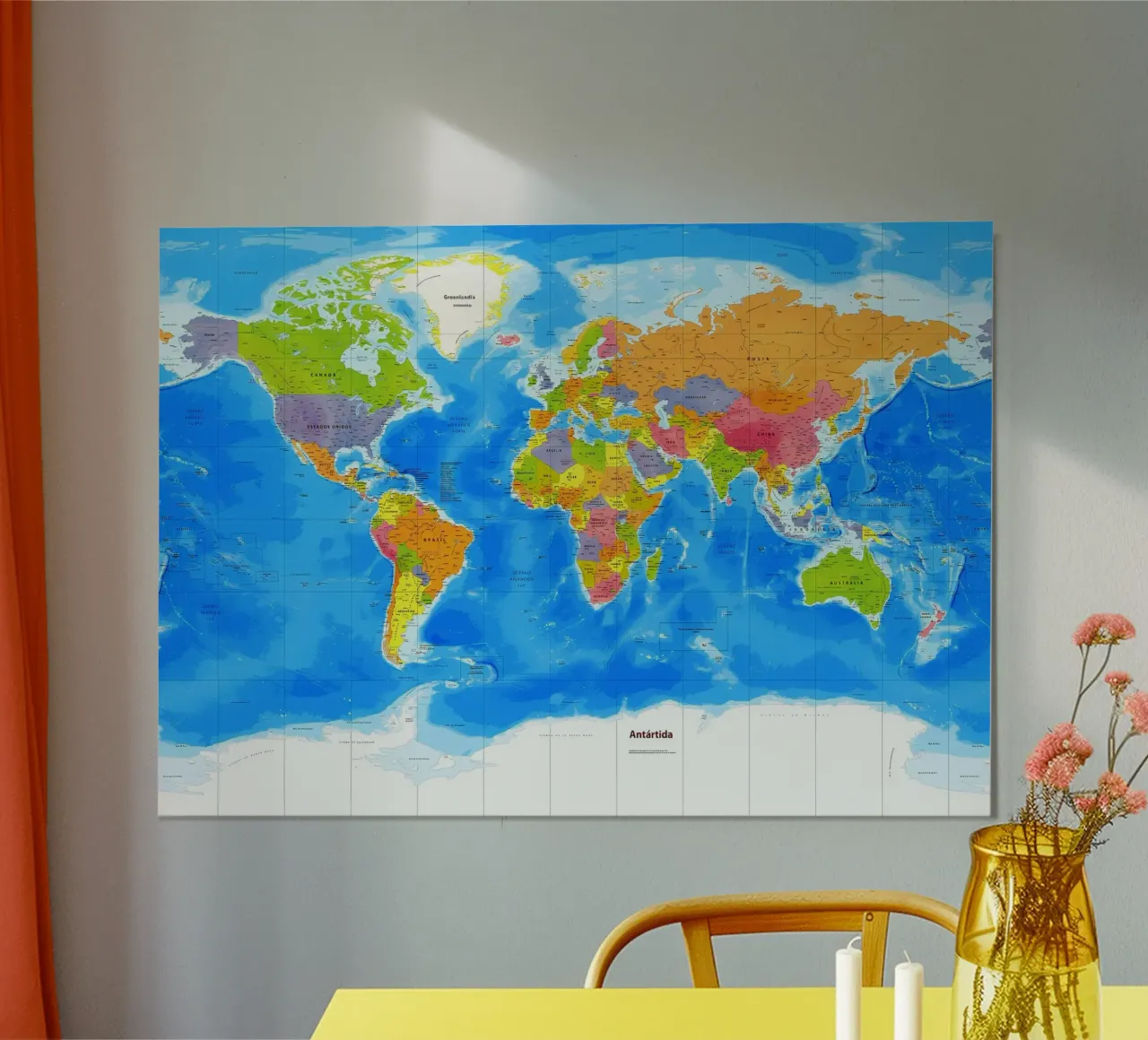 Mappa del mondo politico poster con telaio in legno da Aiden Garcia