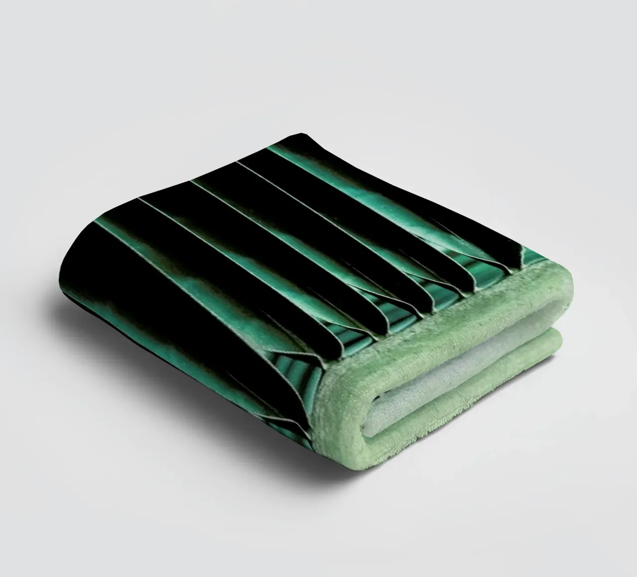 Palm Edges towel by Flora & Fauna