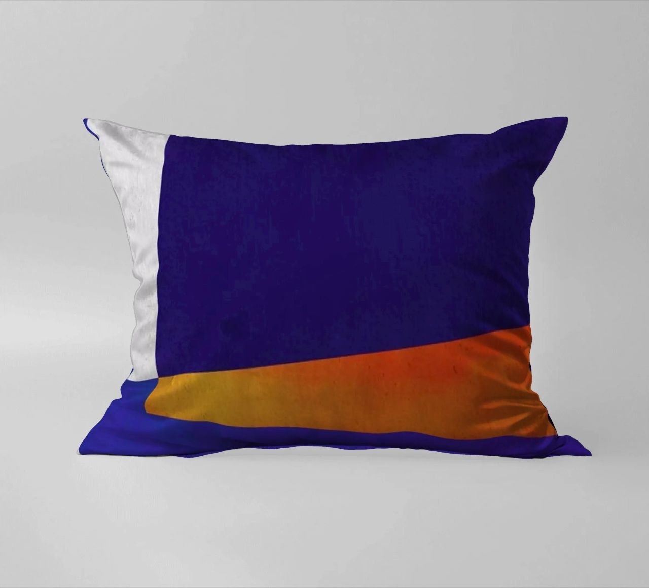When In Blue 2 coussin de LeDieg