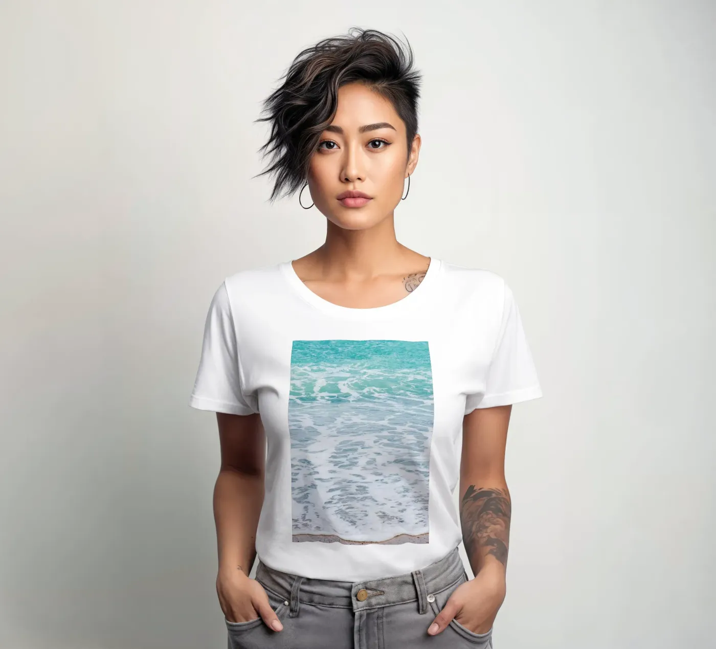 Waves t-shirt da donna da Magdalena Martin Photography