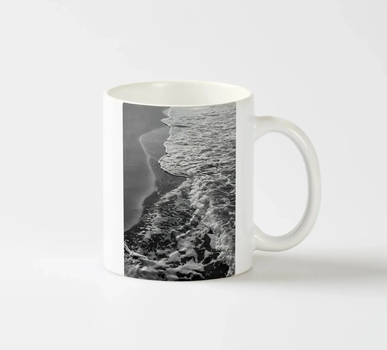 Nero Bianco Oceano Sogno 1 tazza in ceramica da Matthew Katz