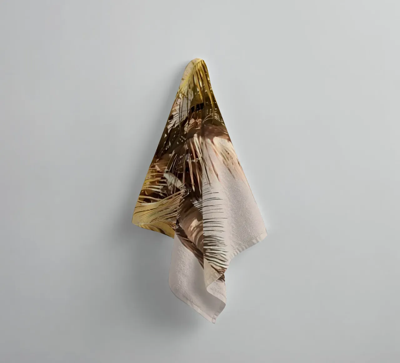 Palm Tree strand droom 2 badhanddoek van Matthew Katz