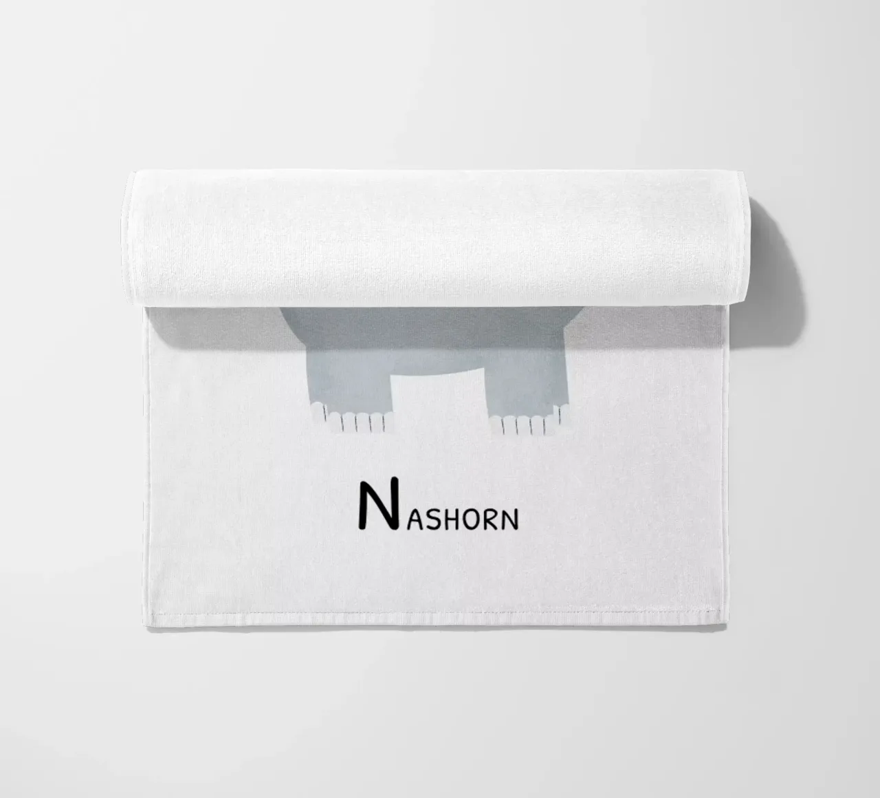 Nashorn telo mare da Little Flourishes