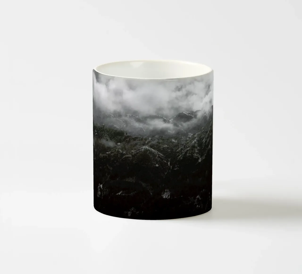 Isolated Keramik Tasse von Picture On The Fridge