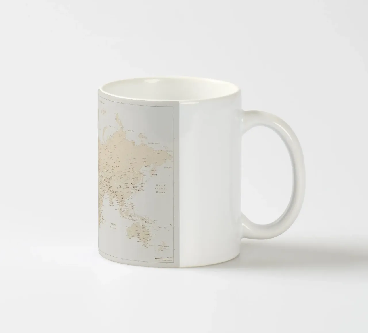 Mappamondo classico d'epoca tazza in ceramica da Aiden Garcia