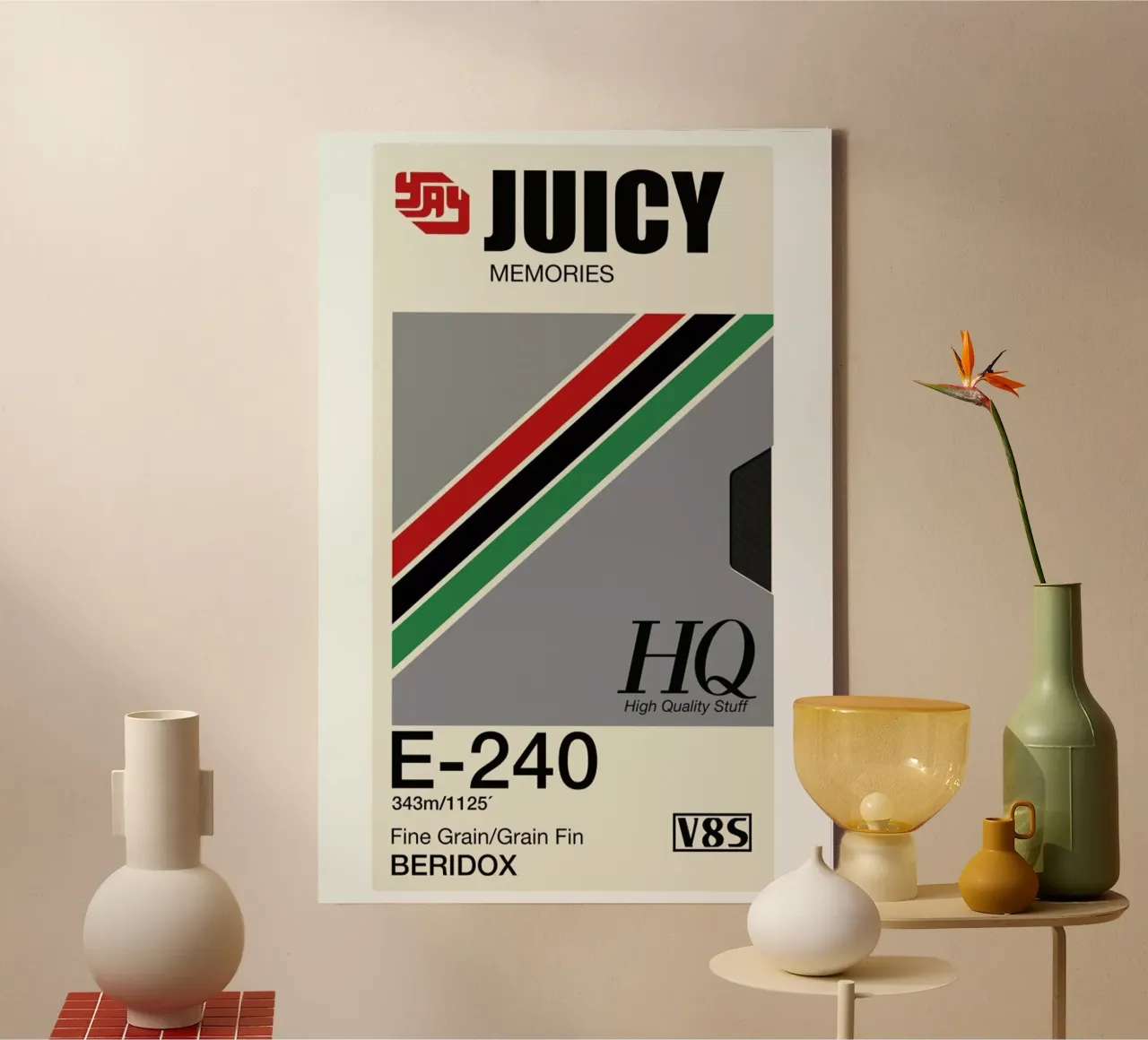 Juicy Memories tela con Cornice a cassetta da Matheus Lopes Castro
