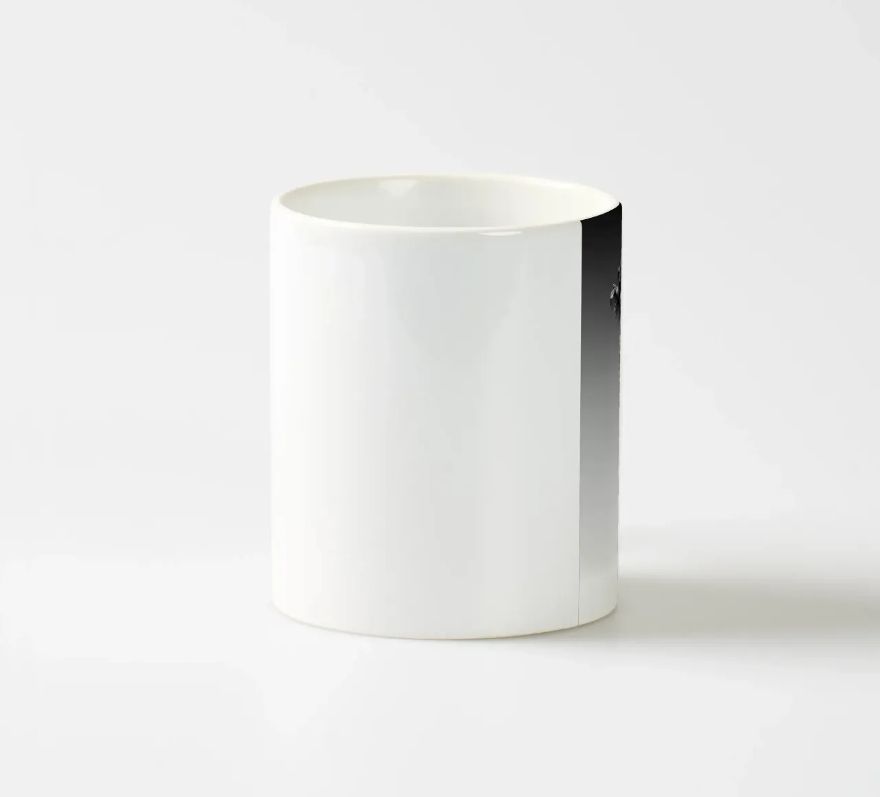 Palme minimaliste tazza in ceramica da Matthew Katz