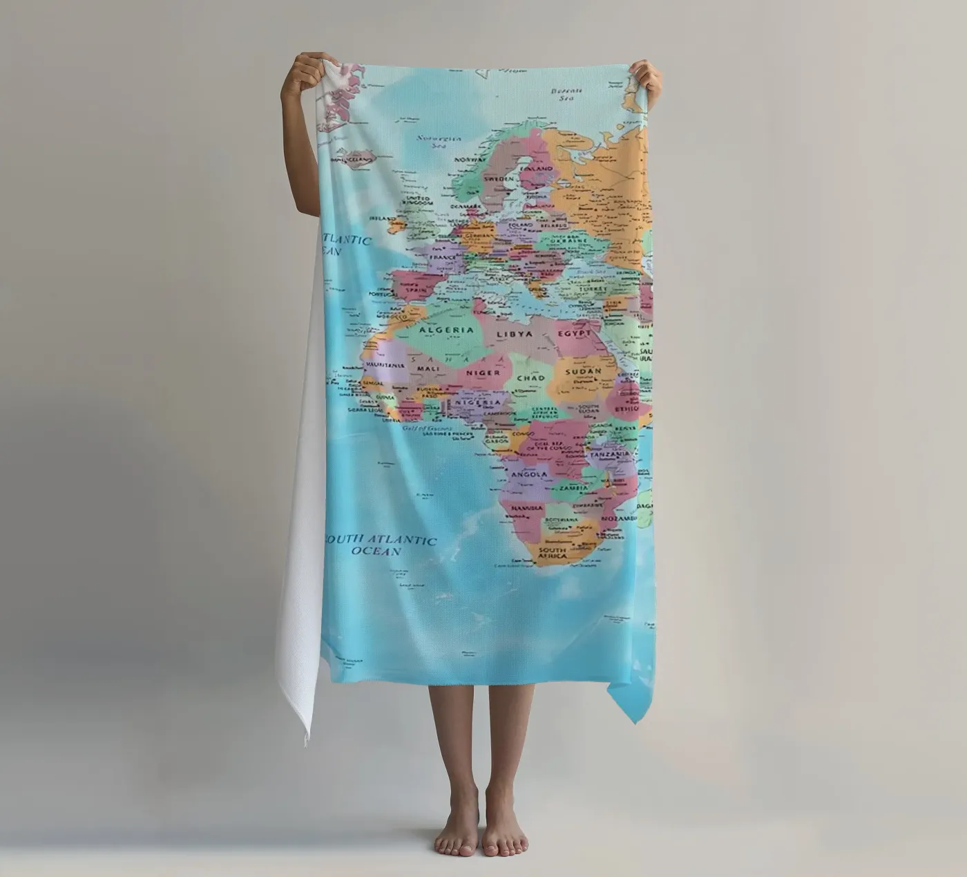 World map strandhanddoek van Aiden Garcia