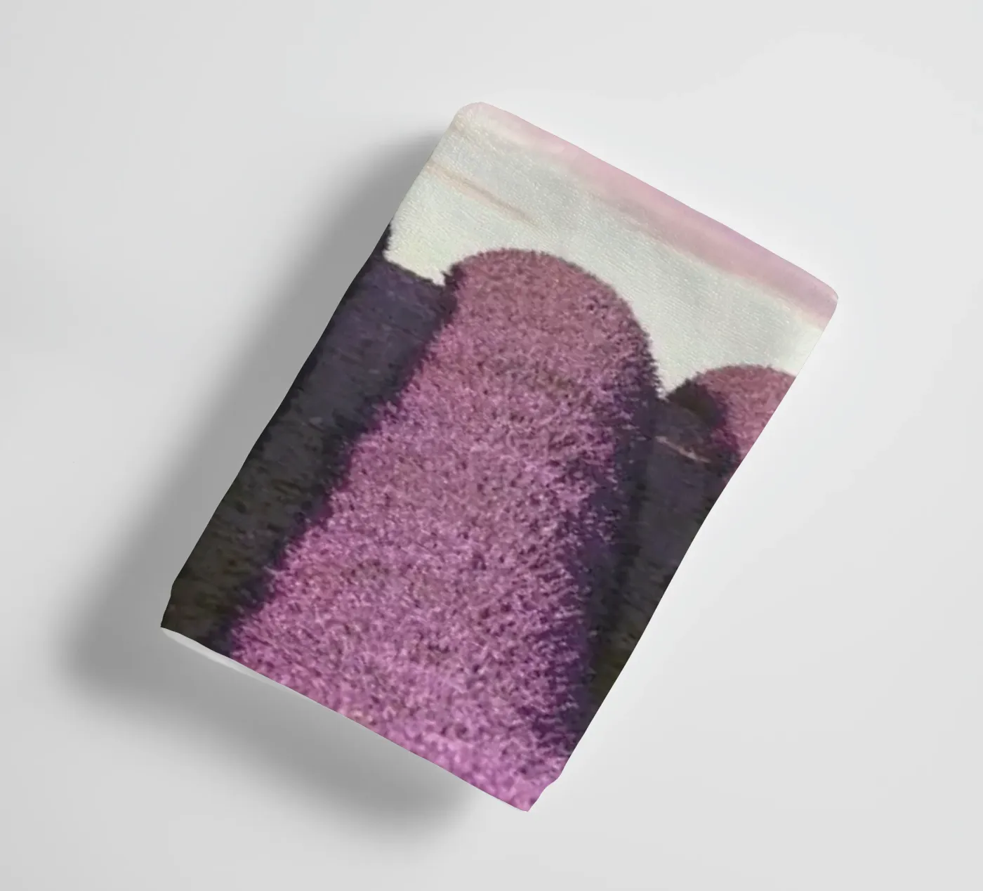 Lavender Fields badhanddoek van Magdalena Martin Photography