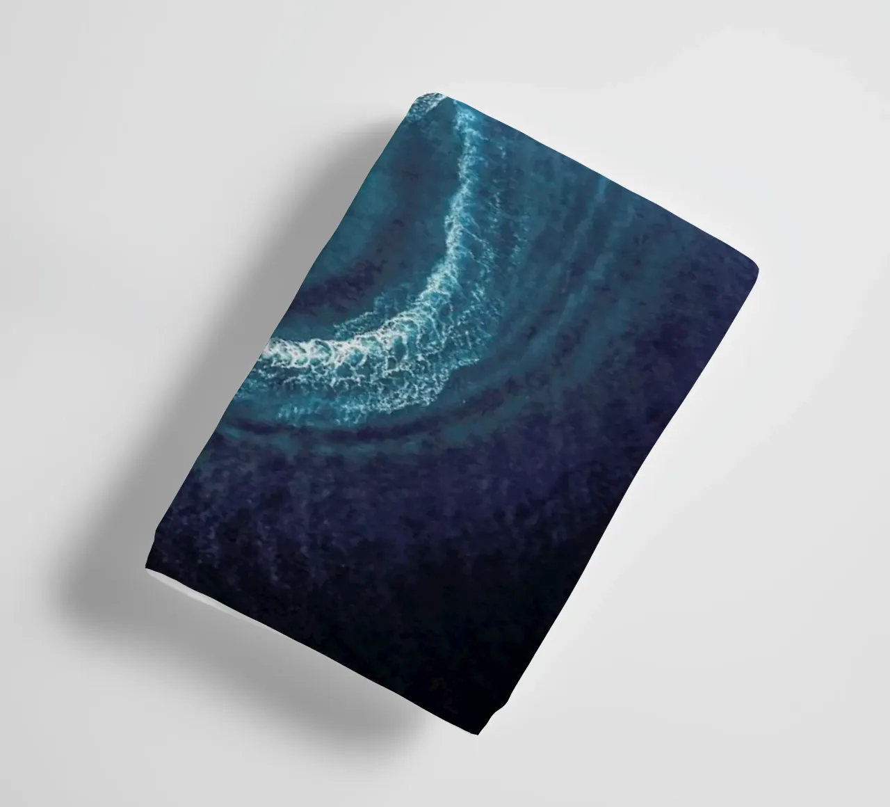 Gliding towel by METROPOLIS