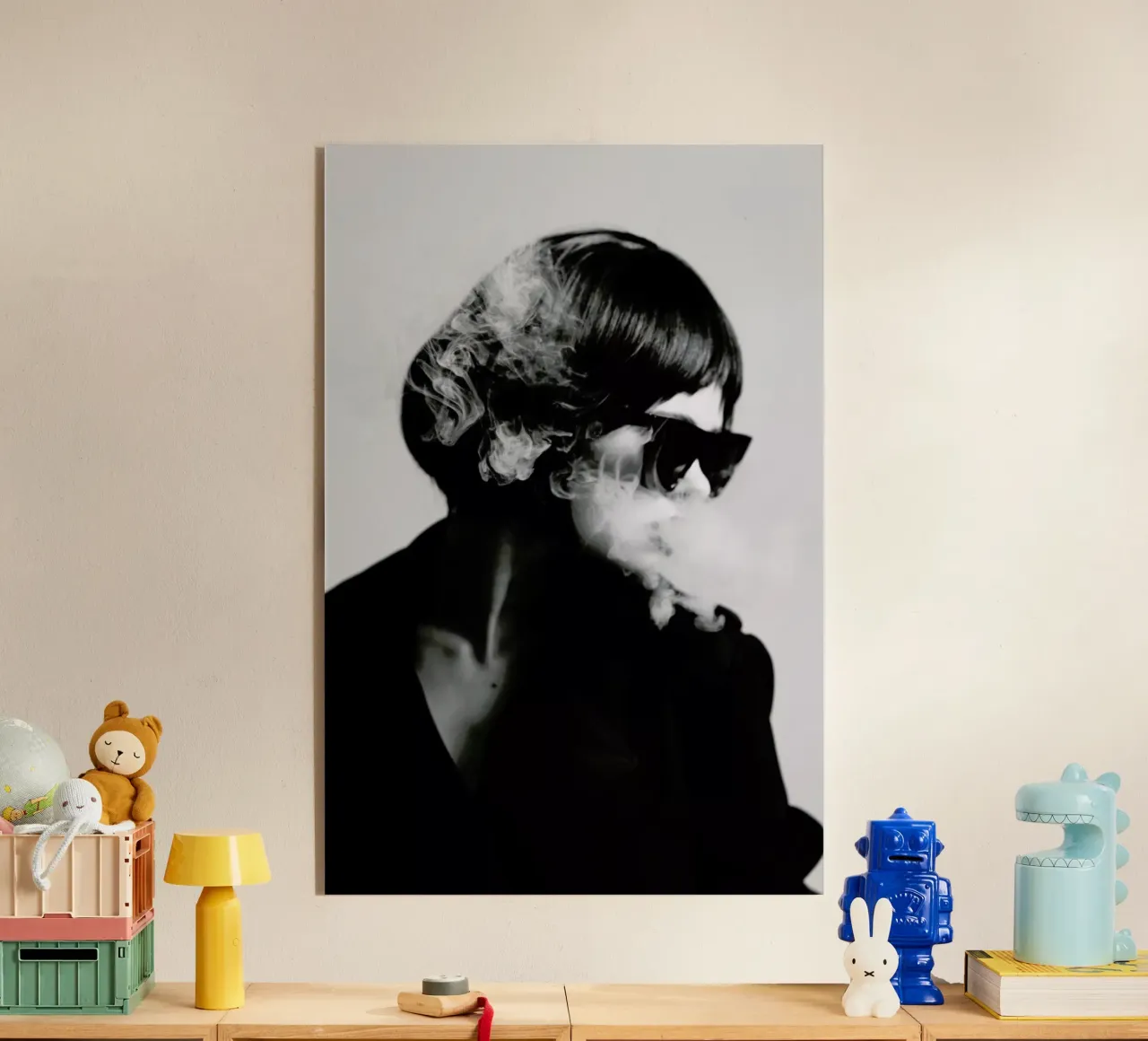 Smoke II plexiglass da Runway Collective