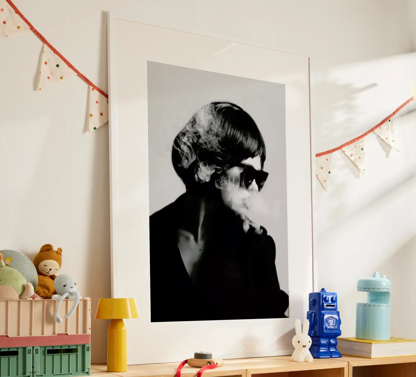 Smoke II poster da Runway Collective