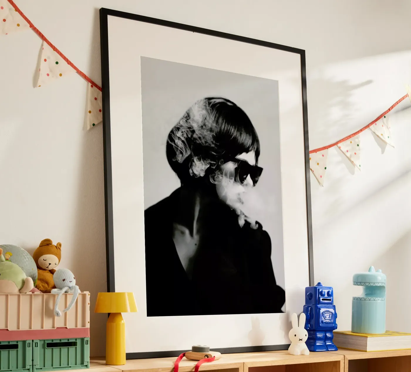 Smoke II poster da Runway Collective