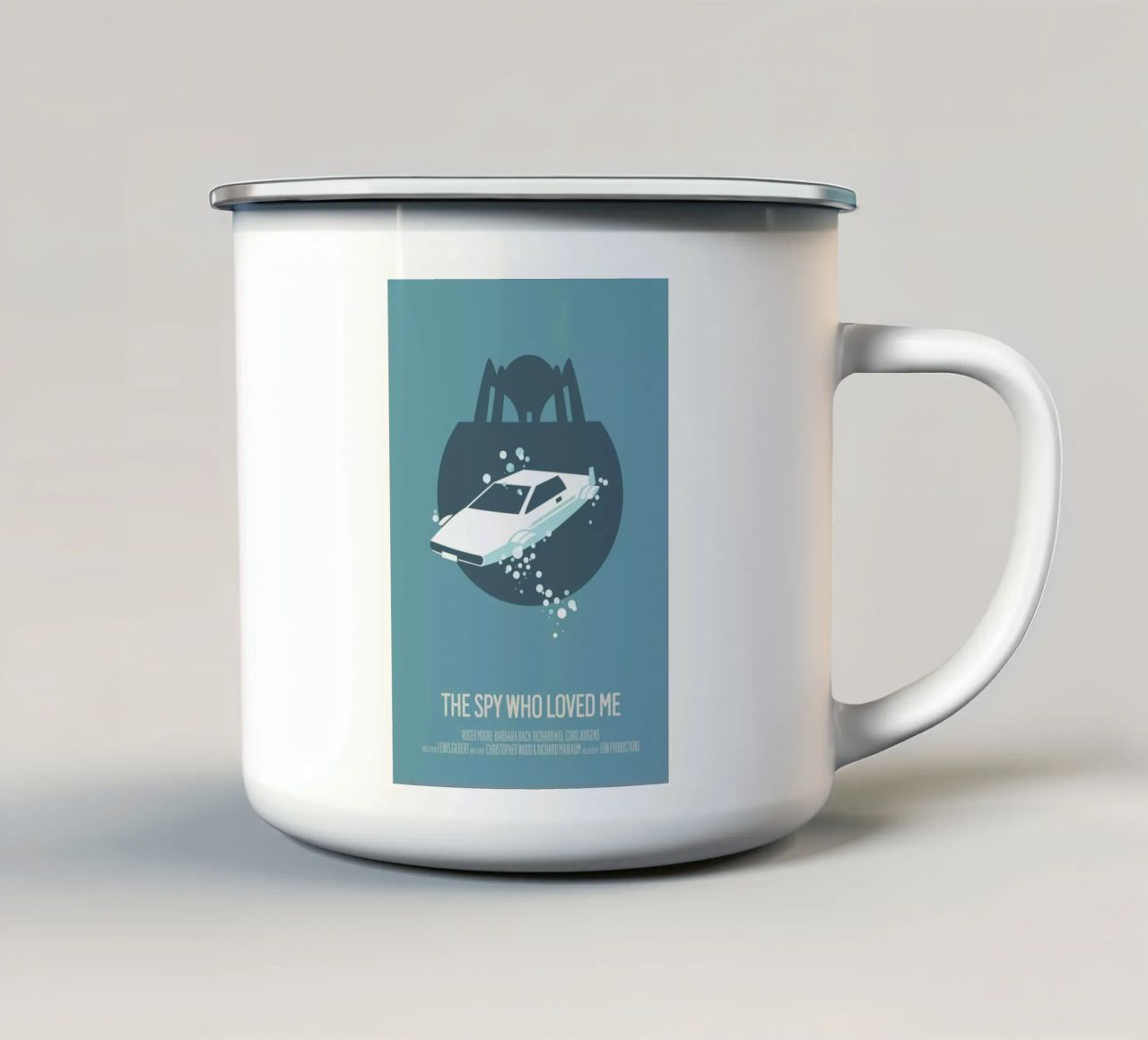 The Spy Who Loved Me tazza in smalto da Bruno Morphet
