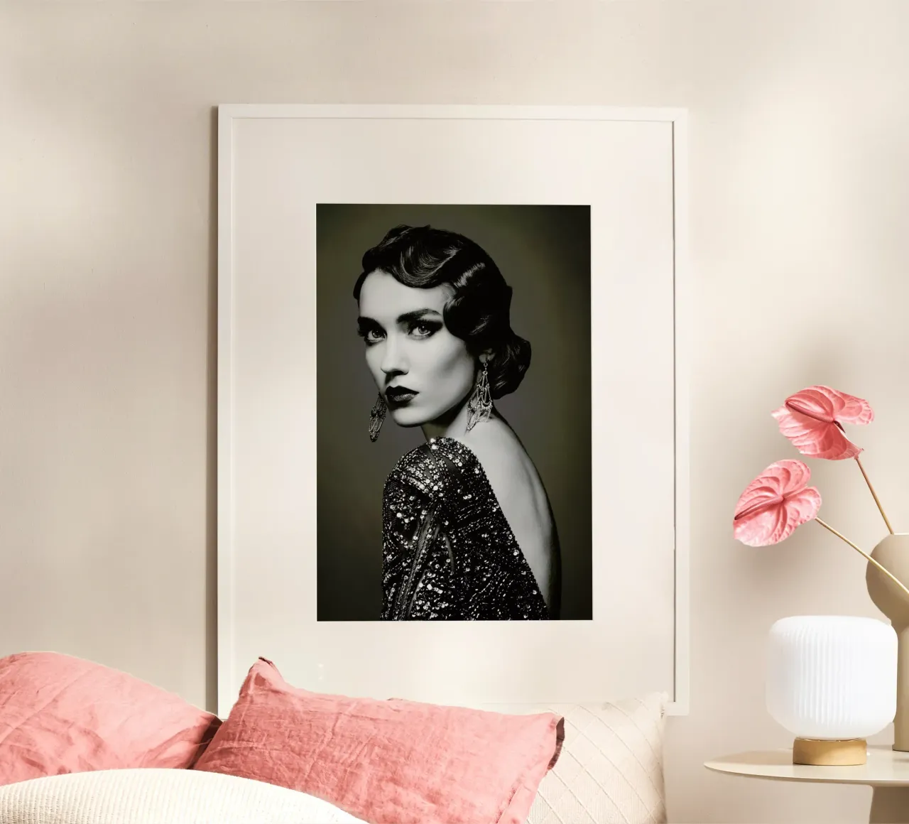 Haute Couture poster con telaio in legno da Runway Collective
