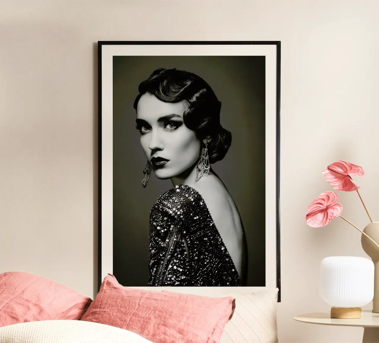 Haute Couture poster con telaio in legno da Runway Collective
