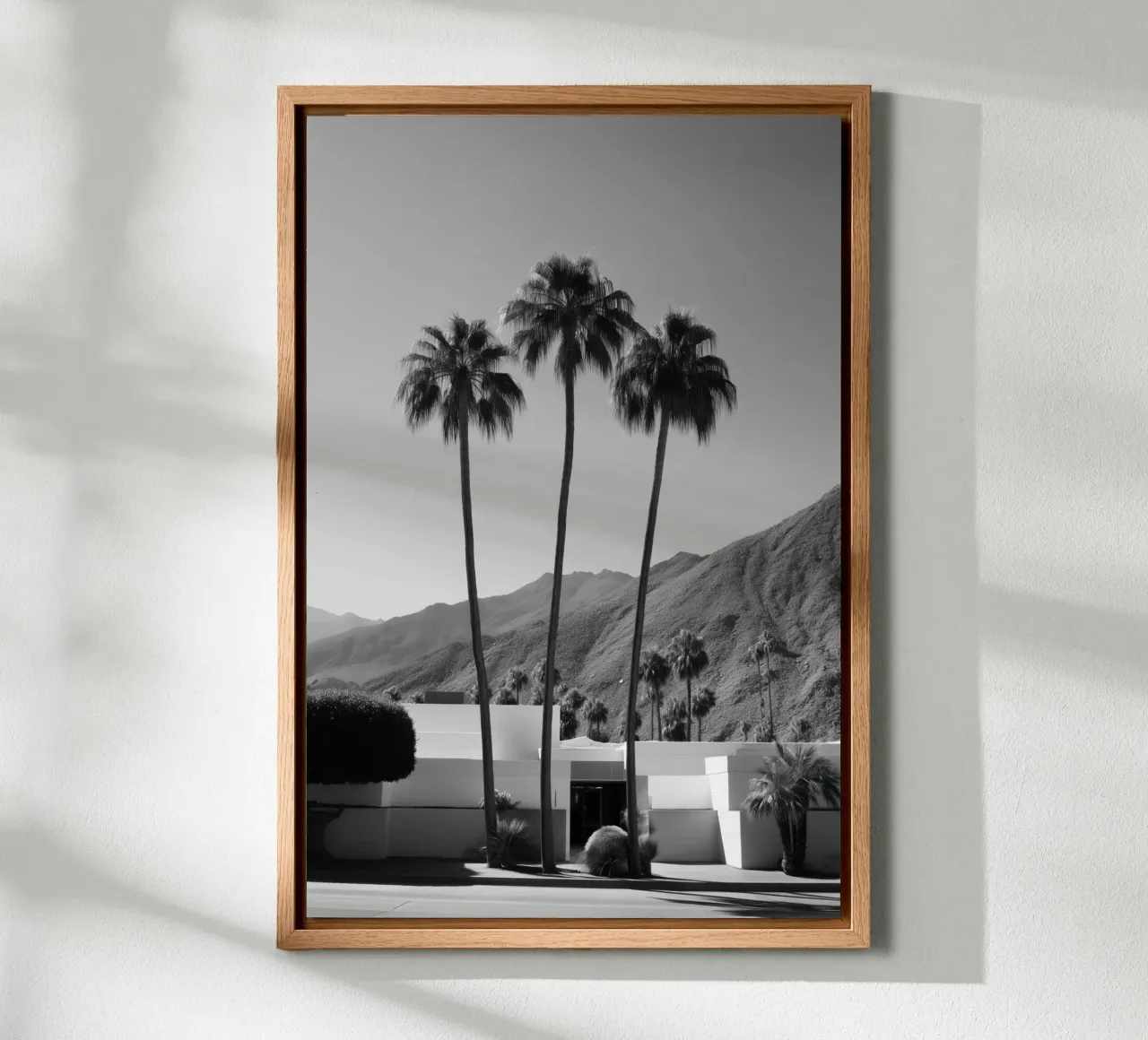 Mid-Century Moderne Palmbomen canvas met Baklijst van Indigo Tides Art