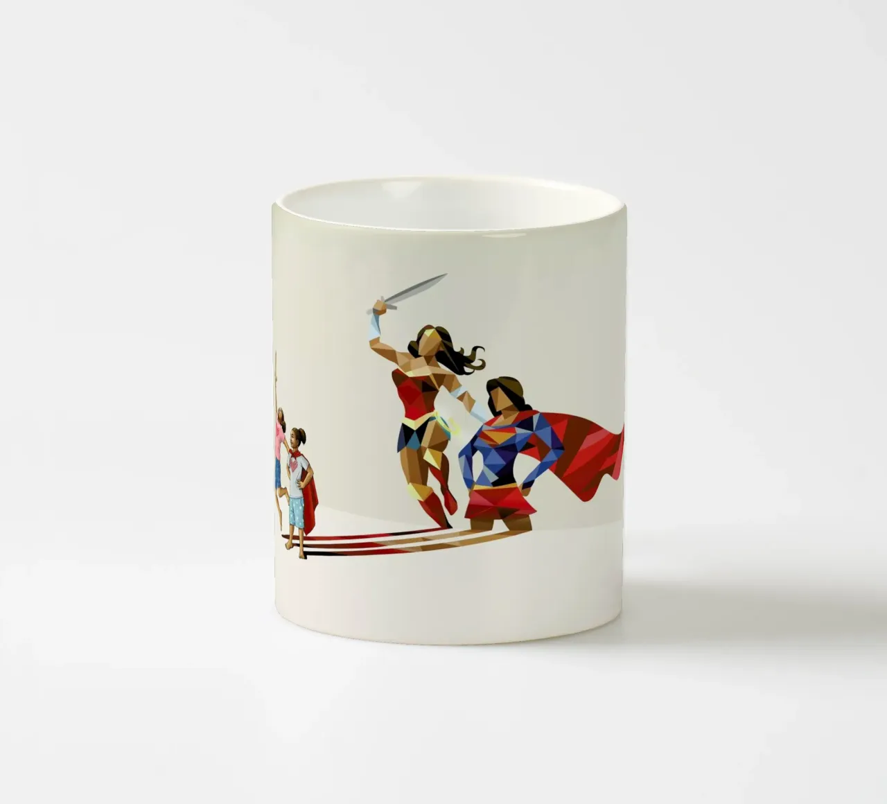 Super Shadows Sisters In Arms taza de cerámica de Jason Ratliff