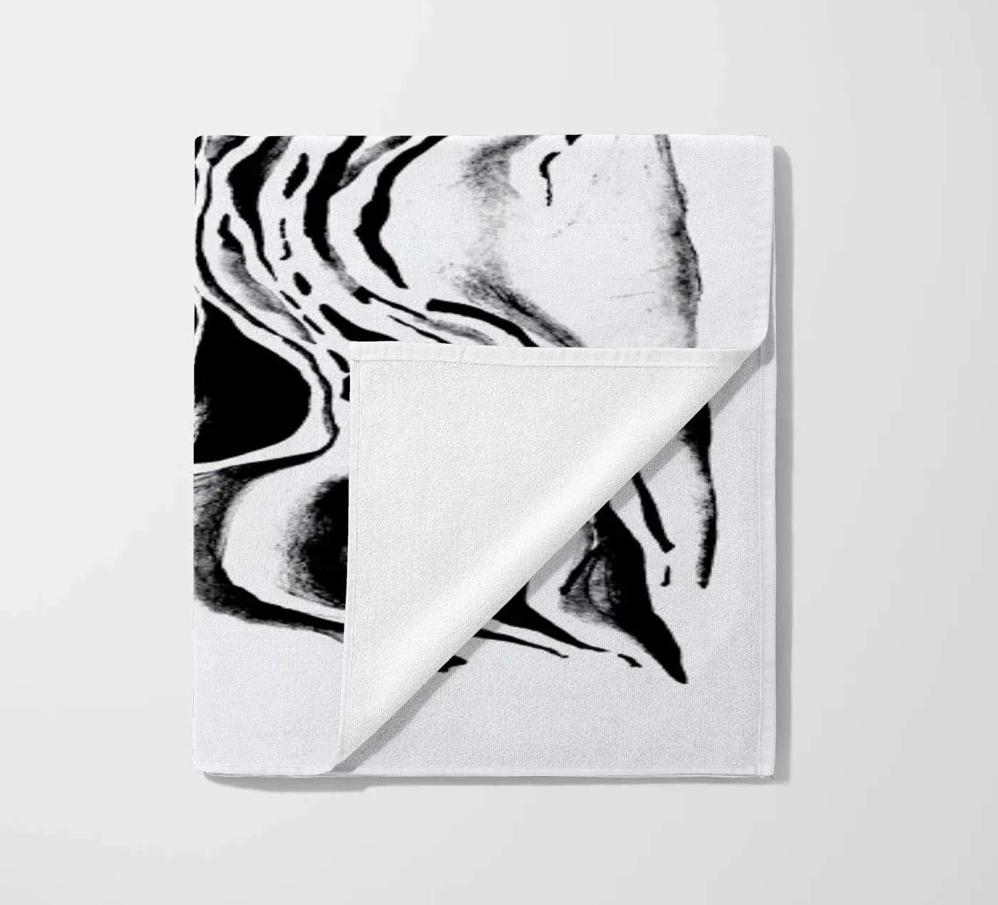 Black River telo mare da Khyati Trehan